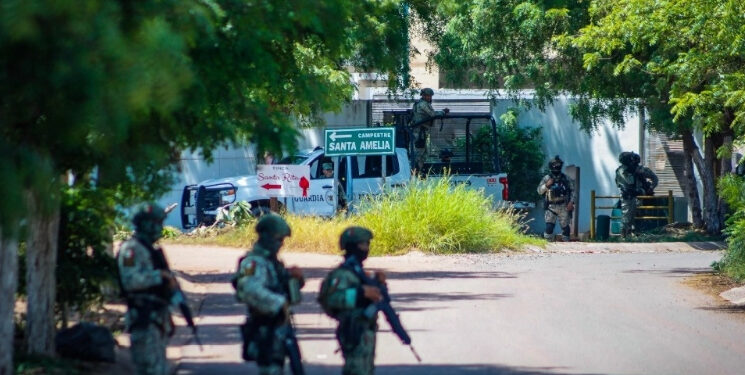 Llegan 600 elementos de la Sedena a reforzar seguridad en Sinaloa