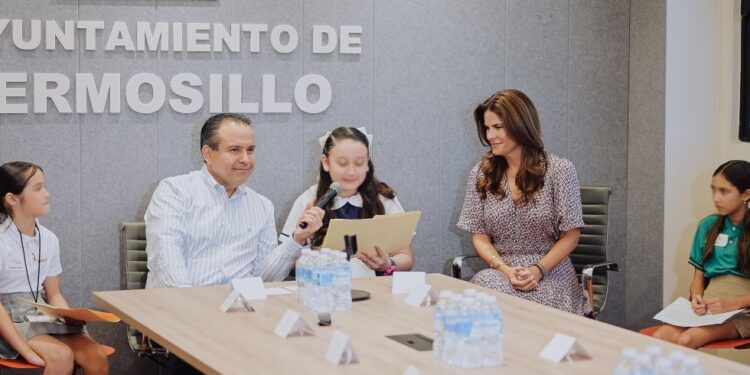 Incorporan Toño Astiazarán y Patricia Ruibal la voz de niñas y niños al Gobierno Municipal