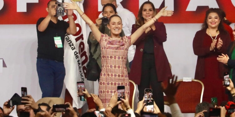 «No nos arrodillaremos frente a ningún poder económico o extranjero»