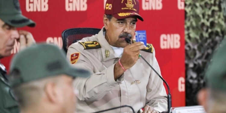 Incauta EU avión Nicolás Maduro y lo traslada a Florida, según CNN
