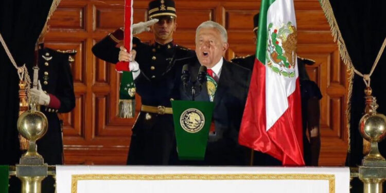AMLO da su sexto y último Grito de Independencia desde Palacio Nacional