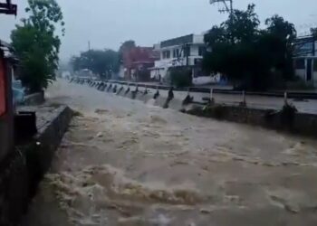 Zona Diamante de Acapulco, Guerrero, está inundada tras lluvias ocasionadas por “John”