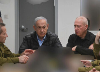 Bombardea Israel bases militares en Irán; deja «daños limitados»