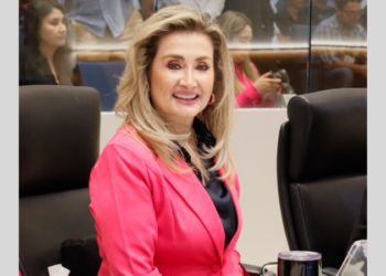 En el mes de la sensibilización sobre el cáncer de mama, la Diputada  Ely Sallard se pronuncia a favor de la detección oportuna