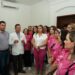 Colocan moño rosa a servidores públicos en apoyo al Mes de la Prevención del Cáncer de Mama