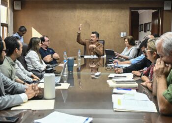 Se reúne el Alcalde  Javier Lamarque con integrantes de Cajeme Cómo Vamos A.C.
