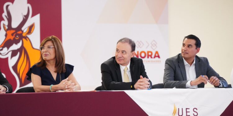 Destaca Gobernador Durazo promoción del Plan Sonora para formación de estudiantes de la UES