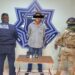 Policía municipal detiene a dos por robo a comercio y portación de arma prohibida