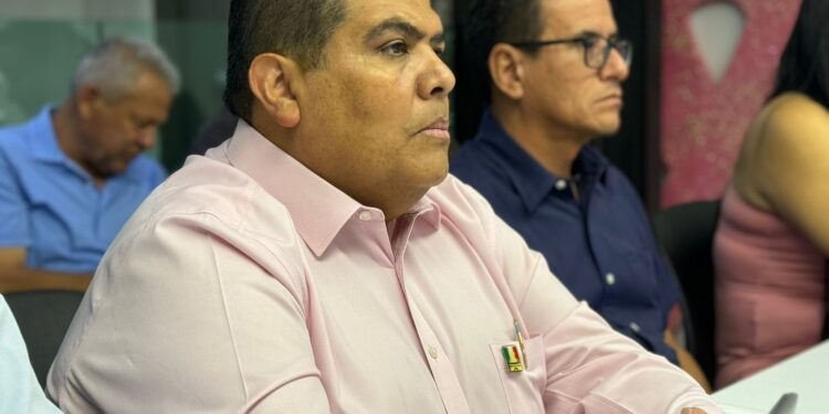 Avanza con resultados distribución de agua