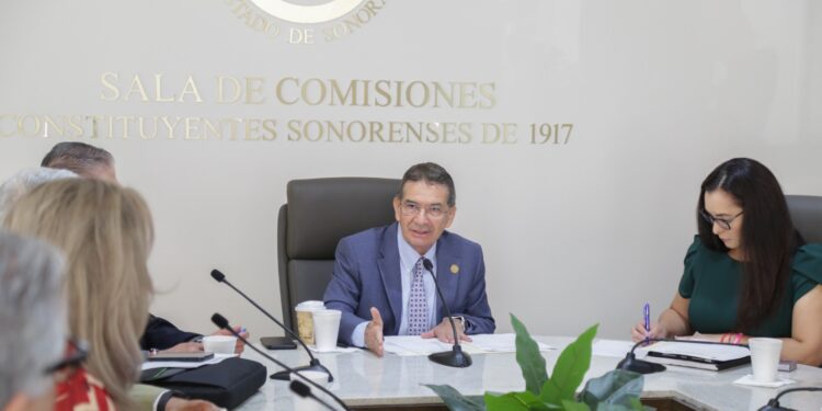 Instalan Comisión de Obras y Servicios Públicos