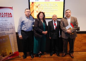 Presentan libro LIBRO CABORCA HEROICA Y LA INVASIÓN NORTEAMERICANA.