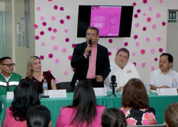 Cientos de mujeres de Navojoa y la región se benefician con mastografías gratuitas