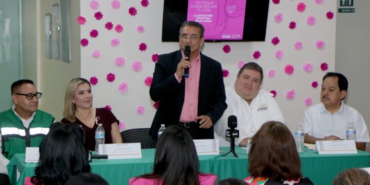 Cientos de mujeres de Navojoa y la región se benefician con mastografías gratuitas
