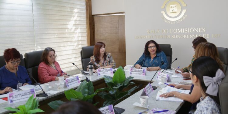 Instalan comité calificador para evaluar los perfiles de las personas que serán acreedoras de la presea al poderío de las mujeres