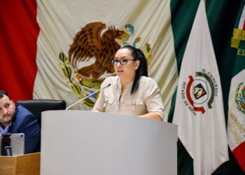 Los diputados del PRI votamos en contra del sistema tiránico y dictatorial.