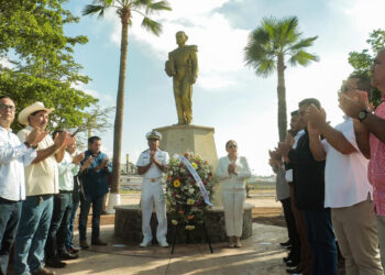 Realiza Ayuntamiento de Guaymas ceremonia en honor al 200 Aniversario del natalicio del General José María Yáñez.