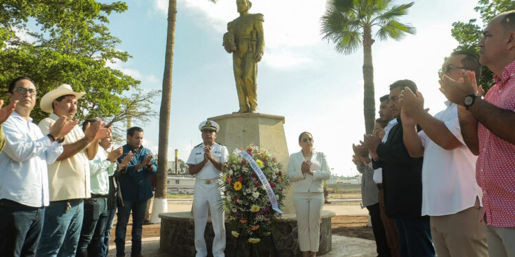 Realiza Ayuntamiento de Guaymas ceremonia en honor al 200 Aniversario del natalicio del General José María Yáñez.