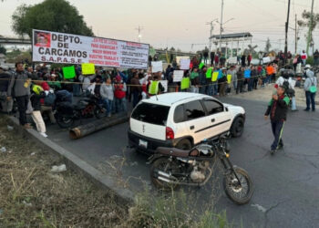 Desquician trabajadores del Suteym vialidades de Ecatepec
