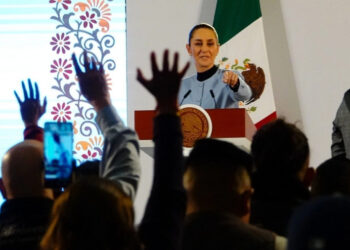 Descarta Sheinbaum una crisis económica; “cero, no hay problema”