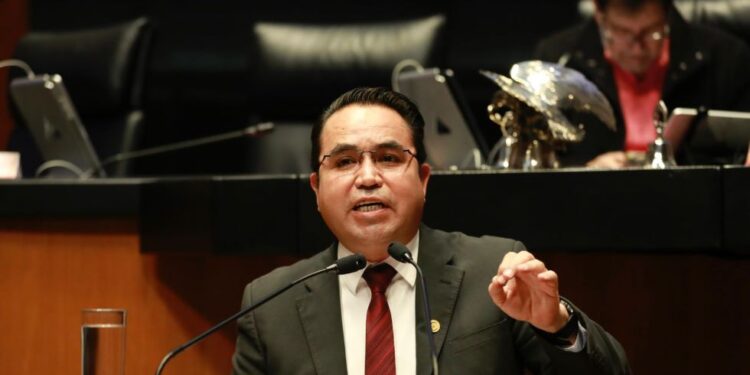 Senador Heriberto Aguilar respalda reforma constitucional para garantizar acceso a vivienda digna para trabajadores