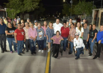 Beneficia Toño Astiazarán a 8 mil personas con pavimentación de avenida Suaqui Grande