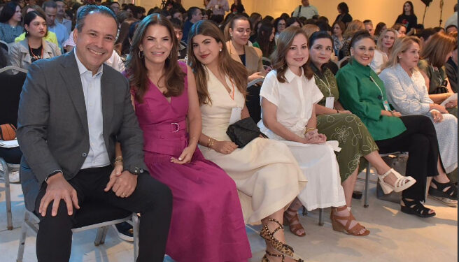 Supera expectativas Segundo Congreso de la Familia inaugurado por Patricia Ruibal y Toño Astiazarán