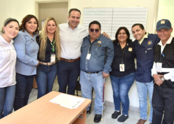 Atestigua Antonio Astiazarán jornada gratuita de esterilización de mascotas en Hermosillo