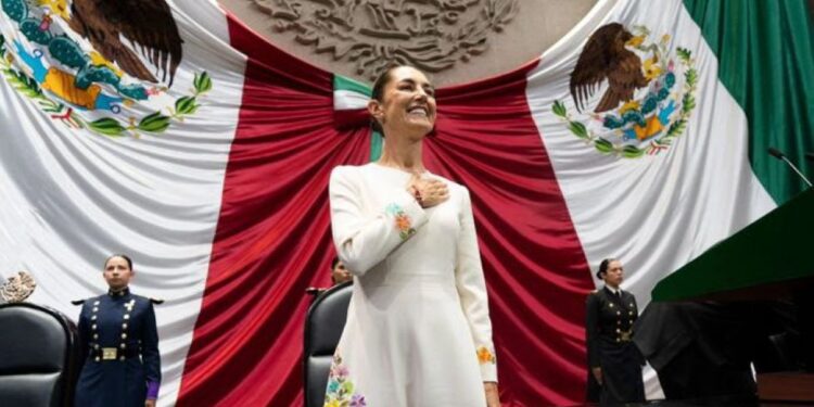 Hoy llegamos las mujeres a conducir los destinos de nuestra hermosa Nación: Presidenta CLAUDIA SHEINBAUM