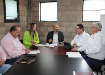 Visita  CEDEMUN instalaciones de  #OOMAPAS Agua Prieta