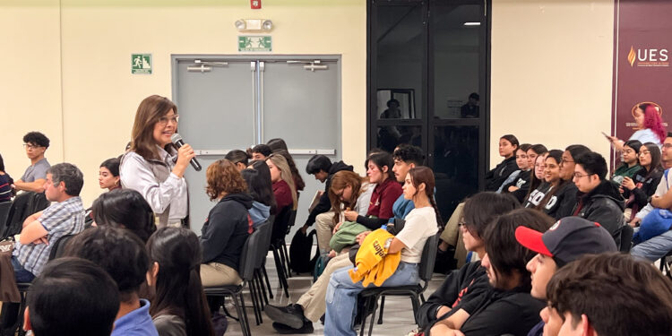 Se suma UES a jornada de activismo contra la Violencia de Género