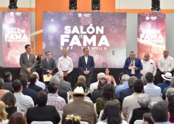 Reconoce Toño Astiazarán a 29 deportistas en el Salón de la Fama Hermosillense
