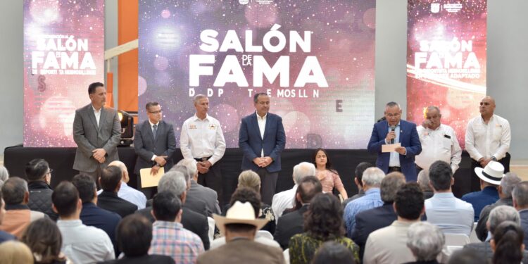 Reconoce Toño Astiazarán a 29 deportistas en el Salón de la Fama Hermosillense