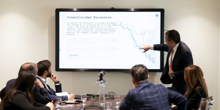 Promueve Toño Astiazarán a Hermosillo como destino de inversión ante la Confederación Española de Organizaciones Empresariales, CEOE