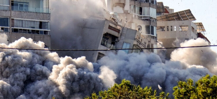 Ataque aéreo de Israel golpea barrio en el sur de Beirut
