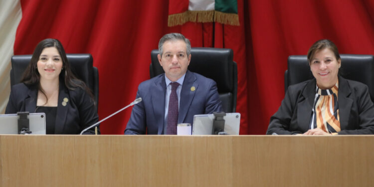 Turnan a comisiones del Congreso de Sonora diversas iniciativas
