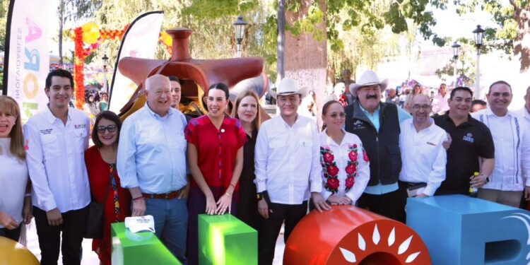 Celebra Gobernador Durazo cultura y tradición sonorense en el Festival de Pueblos Mágicos del Golfo de California