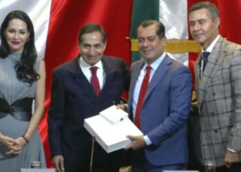 Rogelio Ramírez de la O entrega a Cámara de Diputados el Paquete Económico 2025