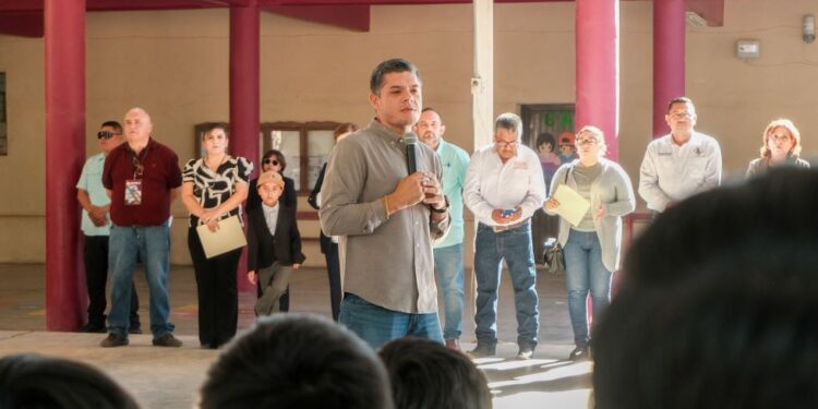 Queremos hacer de Huatabampo un lugar en donde los niños tengan bienestar: ‘Beto’ Vázquez