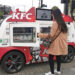Coches autónomos de KFC en Shanghái permiten comprar comida sin interacción humana