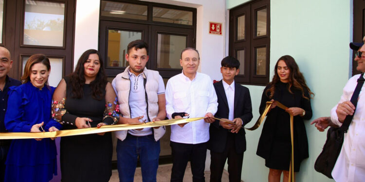 Gobernador Durazo fortalece desarrollo integral de jóvenes de Casa Hogar Jineseki