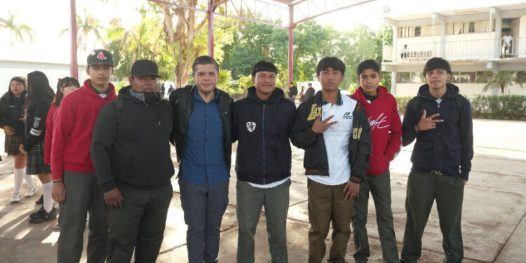 Visita alcalde Primaria Prof. Roberto Aja Escobar y CONALEP Álvaro Obregón