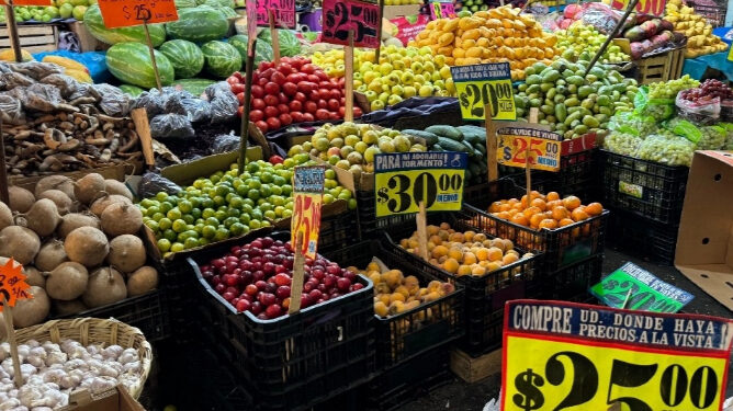 Inflación se desacelera en primera quincena de noviembre; se ubicó a 4.56%