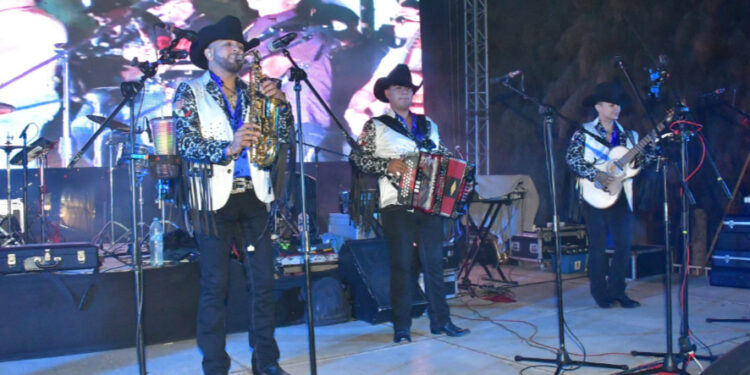 Cierra Kino Fest con baile a cargo de Contacto Norte
