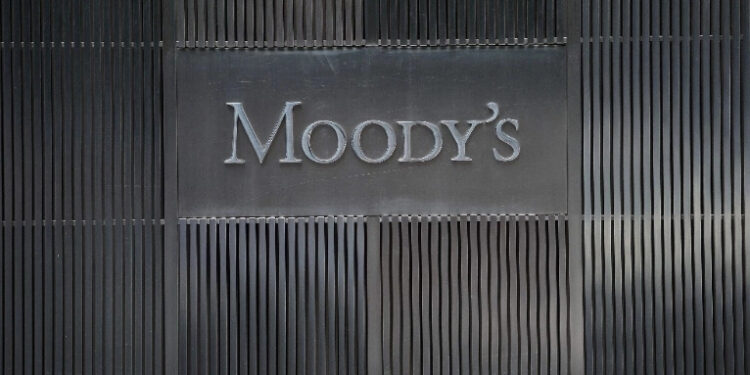 Evaluación de Moody’s tiene sesgo; se trabaja para traer inversión: Sheinbaum
