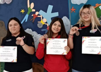 Ganan alumnas de Cobach Sonora medalla de bronce en Olimpiada Mexicana de Matemáticas