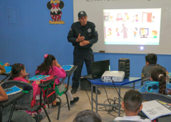 Instalan Comité De Seguridad Escolar Con Padres De Familia De La Primaria Rafael Amaya En La Pioneros