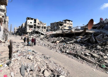 Palestinos acusan a Israel de atacar clínica de vacunación contra la polio