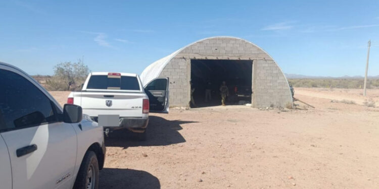 Decomisan arsenal y aseguran búnker en Puerto Libertad
