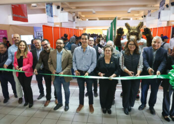Atiende Gobierno de Sonora a microempresarios y emprendedores en Expo Pymes Universitaria 2024