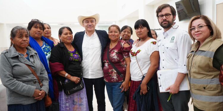 Garantiza Gobernador Durazo mejores condiciones para personal de salud y supervisa obra de Hospital Comunitario Vícam Switch